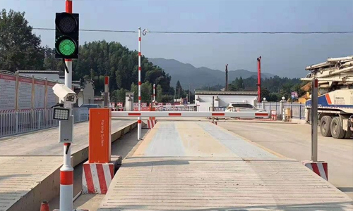 廣西百色無(wú)人值守汽車(chē)衡安裝調(diào)試完成！